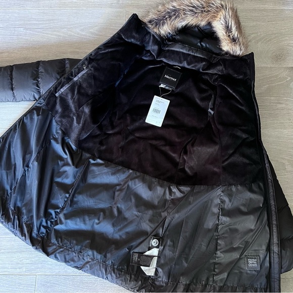 Marmot Montreal NWT 700 Fill Down Puffer Coat Parka Black - Picture 3 of 11
